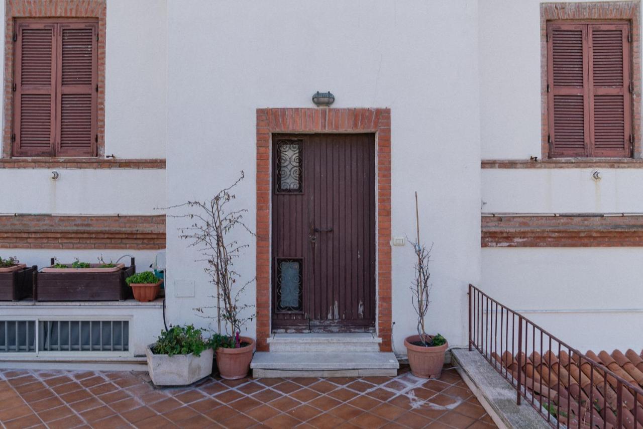 Be Your Home - Appartamento 4 Camere Sul Mare Scesa Al Mare Privata Santa Marinella Luaran gambar