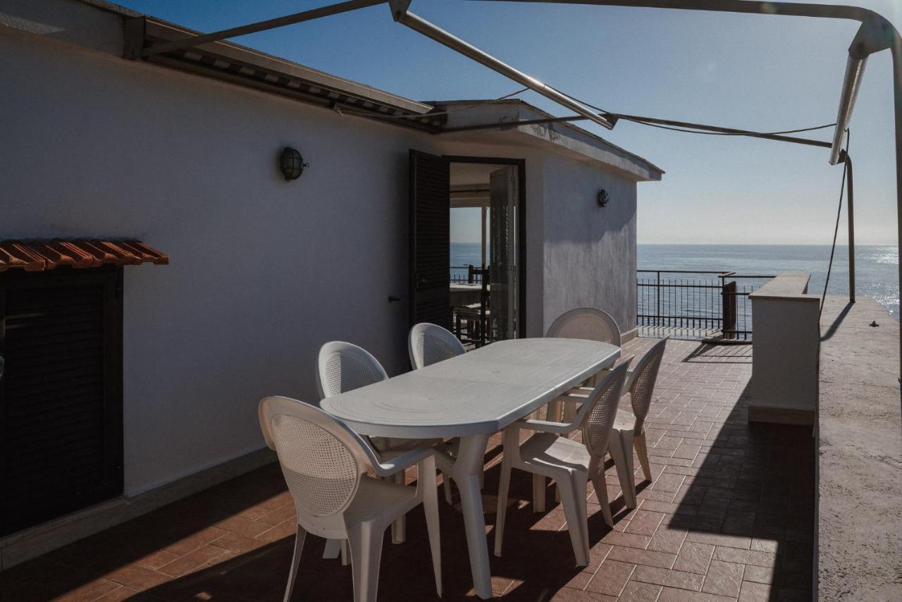 Be Your Home - Appartamento 4 Camere Sul Mare Scesa Al Mare Privata Santa Marinella Luaran gambar
